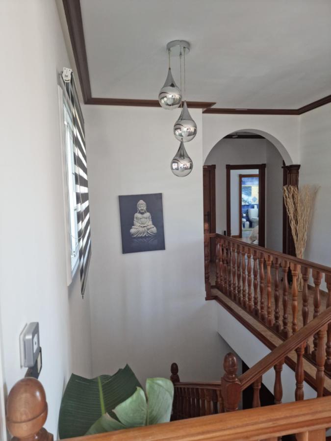 Villa Gaelca Арона Екстериор снимка